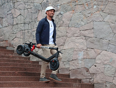 G PRO 3 轮电动滑板车